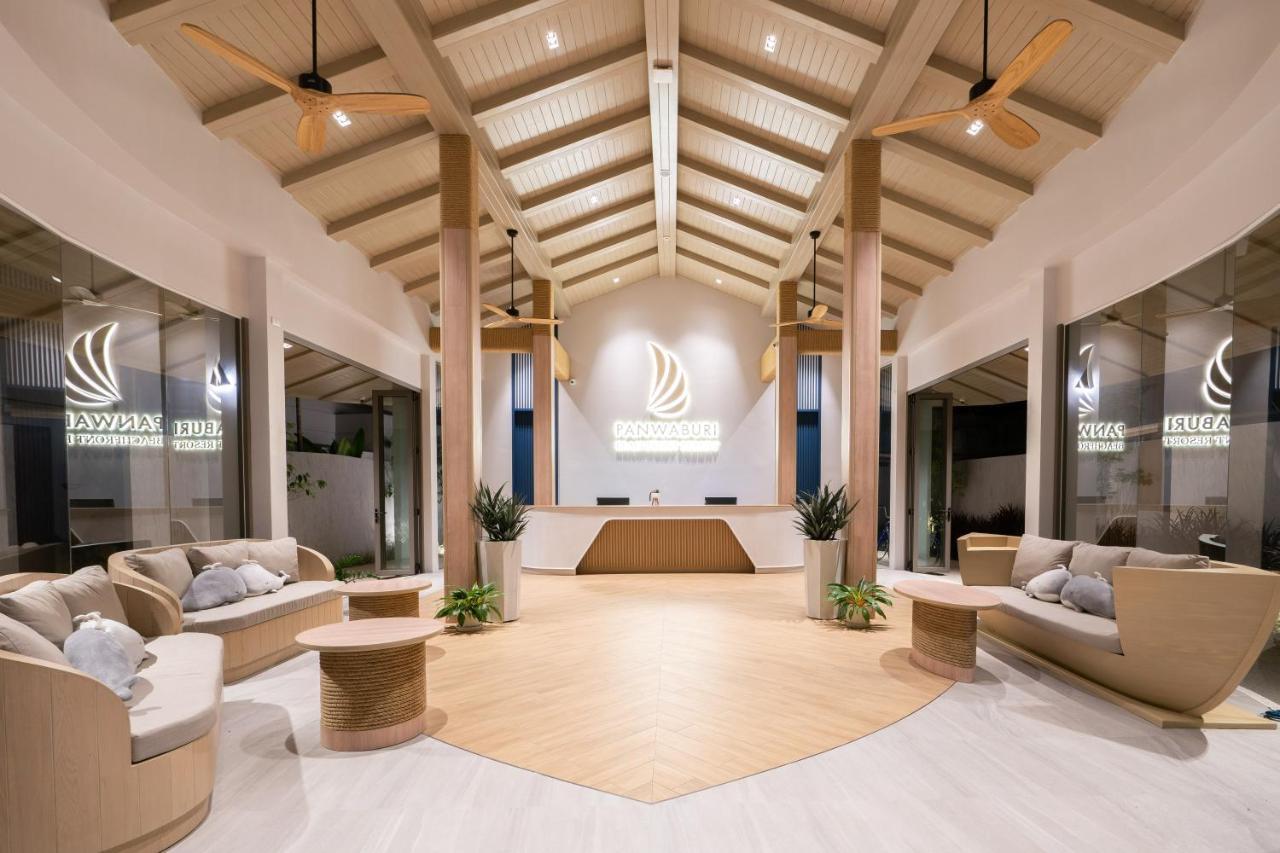 Panwaburi Beachfront Resort - Sha Extra Plus المظهر الخارجي الصورة The lobby of the new terminal