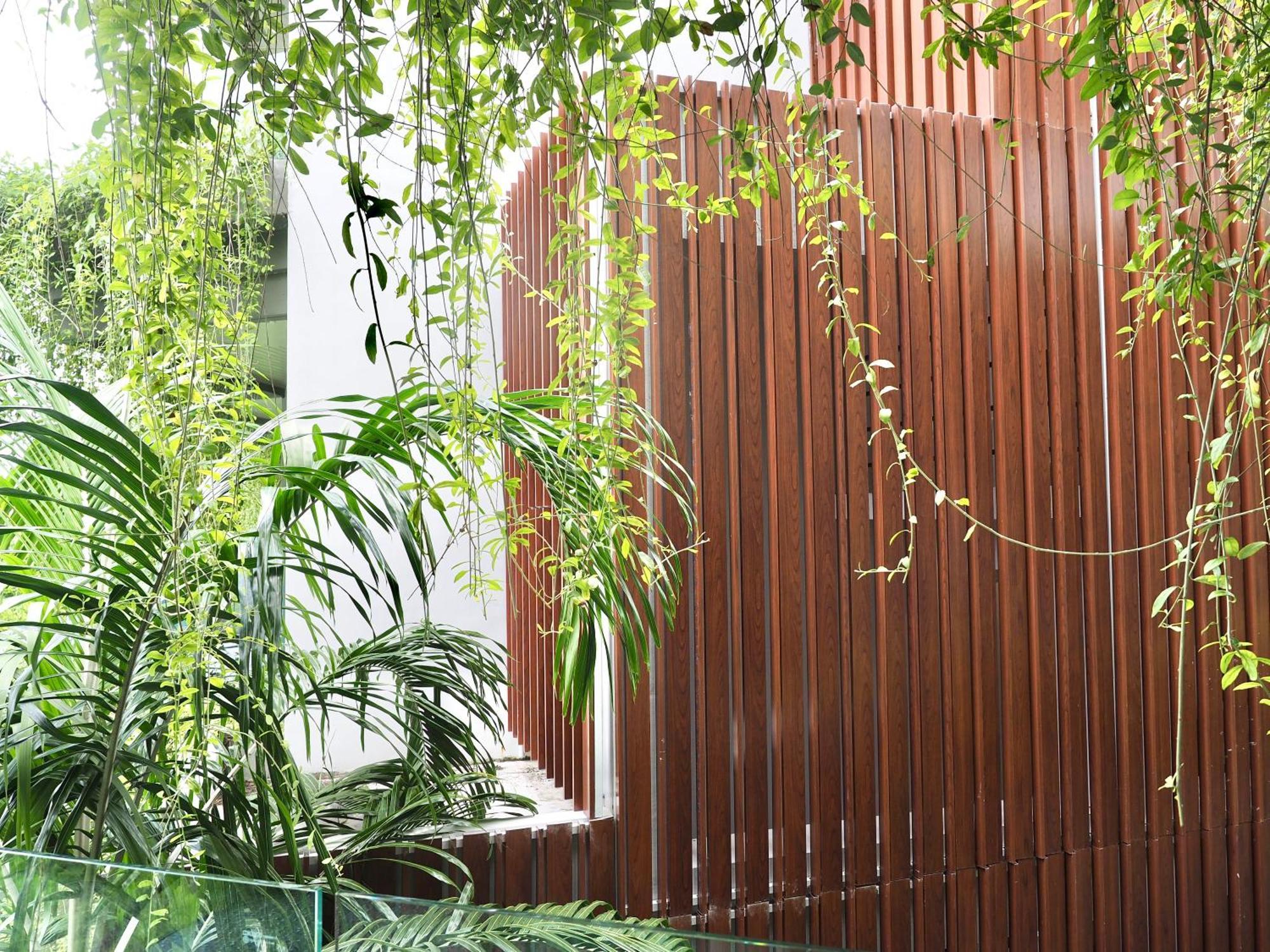 Panwaburi Beachfront Resort - Sha Extra Plus المظهر الخارجي الصورة The "greenhouse"